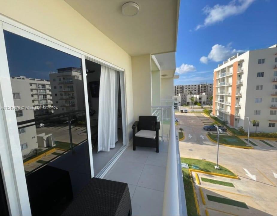 Beautiful Condo Town House